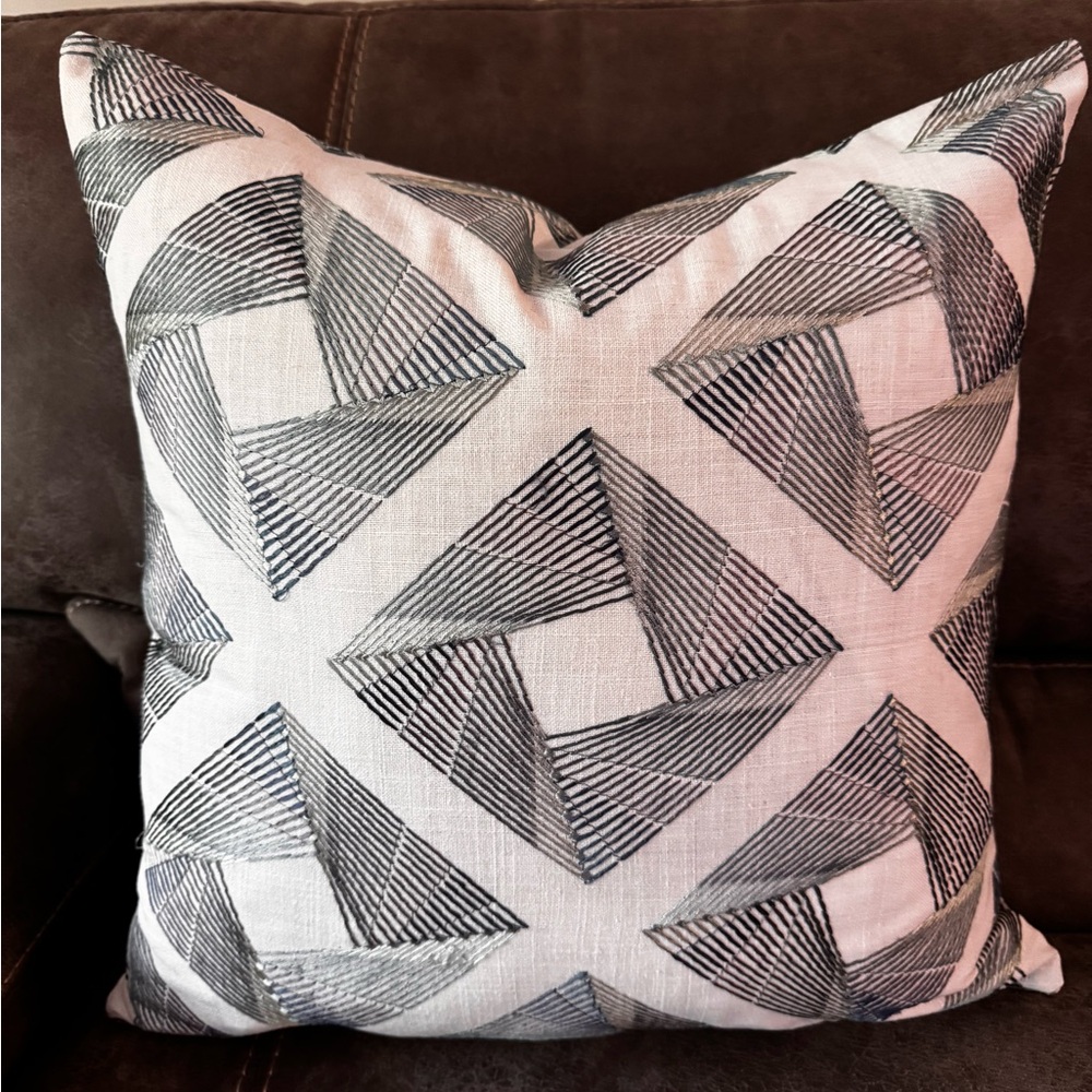 Geometric Pattern Throw Pillow
